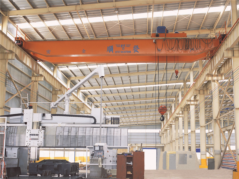 LH型雙梁橋式起重機(jī)-1.jpg LH型雙梁橋式起重機(jī)